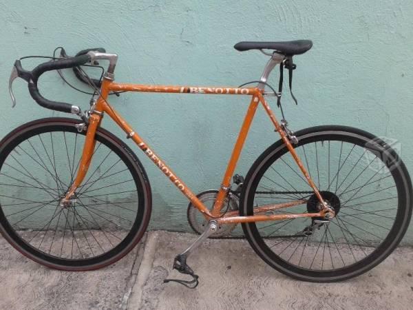 Bicicleta modelo aguila de tachira benotto r 700