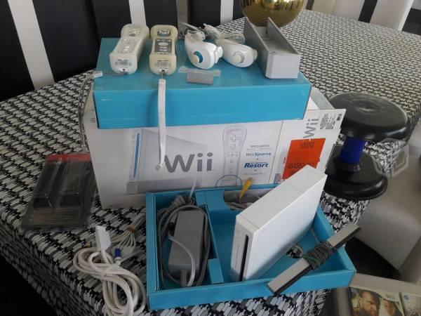 Wii en perfecto estado con accesorios