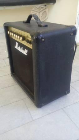 Amplificador Marshall MG15cdr 45w