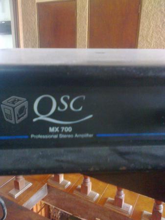 Poder QSC 700