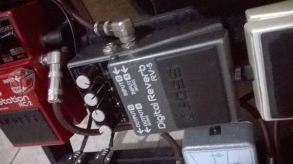 Pedal BOSS RV-5 Digital Reverb